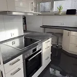 Apartment Ruhige - Ideal Für Urlaub Und Business